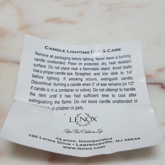 Lenox 9" British Colonial Etched Glass Palm Trees Hurricane Lamp- Amber - Picture 3 of 8